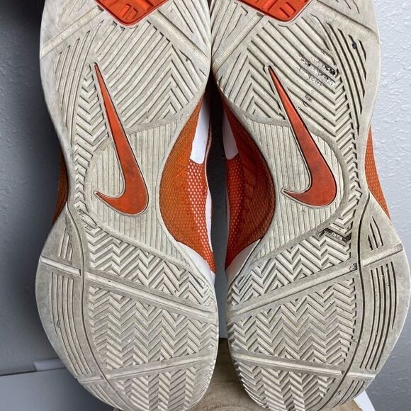 Nike Zoom Orange and White Hyperfuse Basketball Shoes Size 17 main image 3